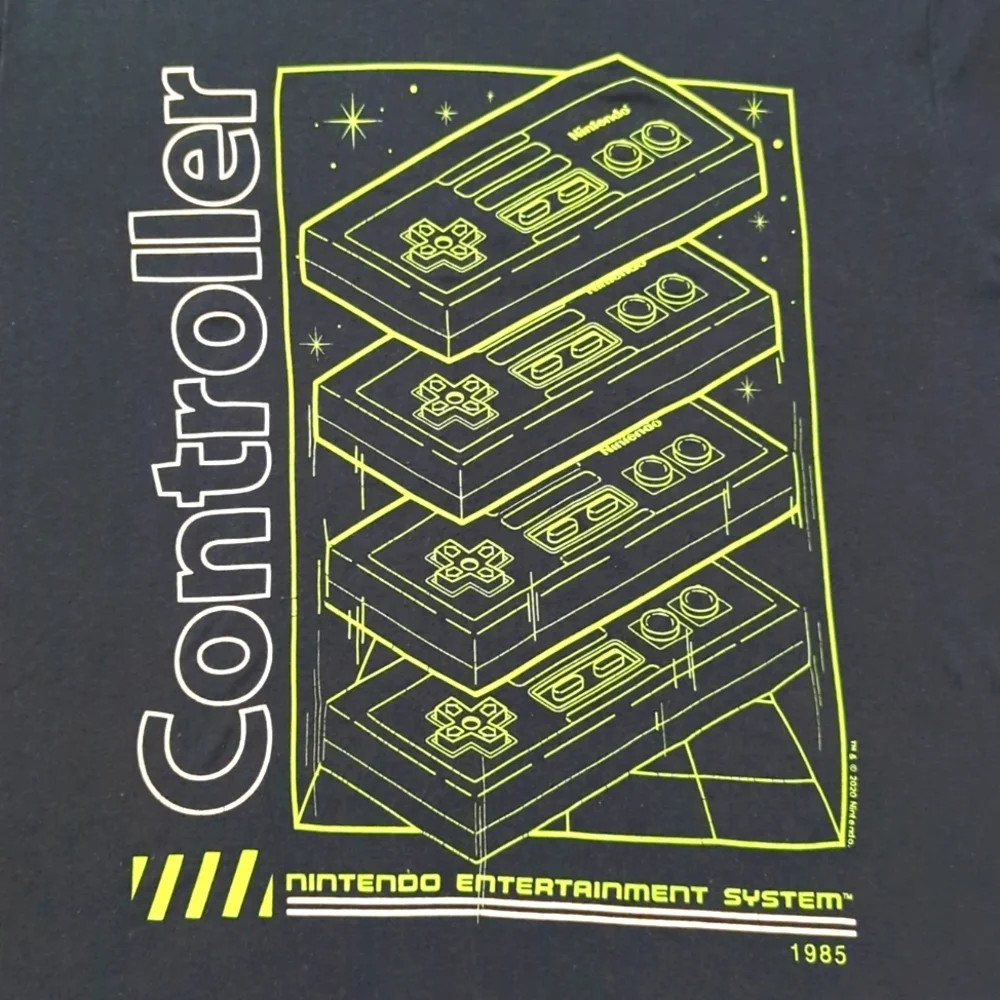 Nintendo graphic tee - Picture 1 of 6